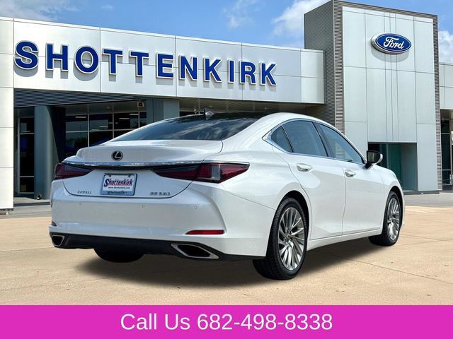 Used 2020 Lexus ES 350 Ultra Luxury w/ Accessory Package 2 FWD image 8