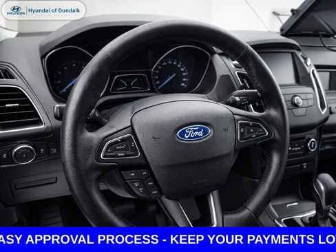 Used 2017 Ford Edge SE w/ Cargo Accessory Package image 11