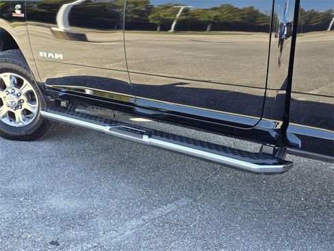 Used 2024 RAM 2500 Big Horn image 27