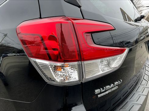 Used 2021 Subaru Forester Premium image 35
