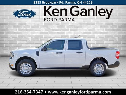 New 2025 Ford Maverick XL image 8