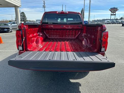 Used 2026 Chevrolet Colorado W/T image 24