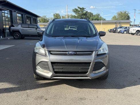 Used 2014 Ford Escape SE w/ Equipment Group 201A AWD/4WD image 2