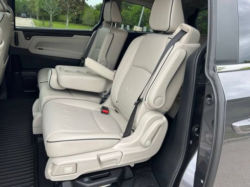 Used 2025 Honda Odyssey Touring image 38
