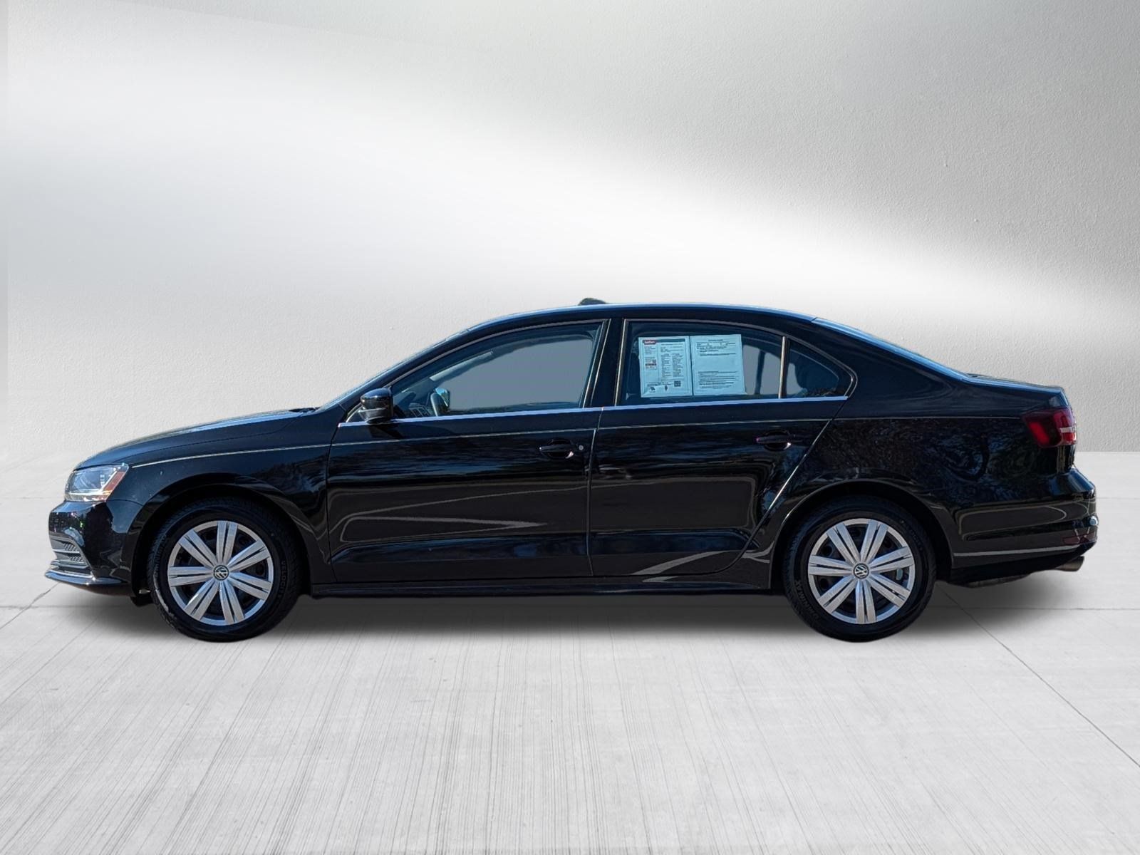 Used 2017 Volkswagen Jetta S FWD image 4