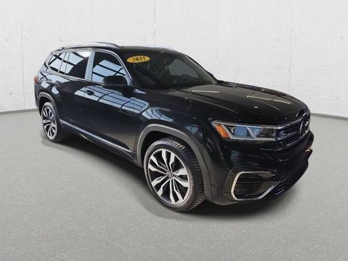 Used 2021 Volkswagen Atlas SEL R-Line image 3