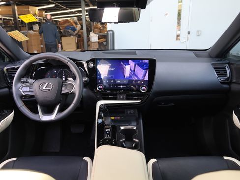 Used 2023 Lexus NX 350 AWD w/ Vision Package image 18