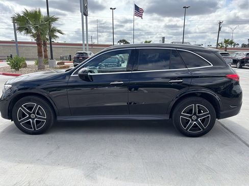 Used 2025 Mercedes-Benz GLC 300 GLC 300 image 4