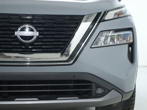 Used 2022 Nissan Rogue SL w/ SL Premium Package image 7