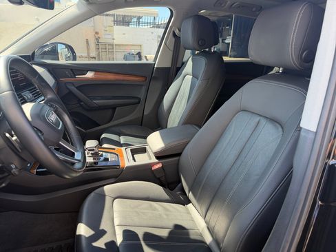 Used 2021 Audi Q5 e Premium AWD/4WD image 15