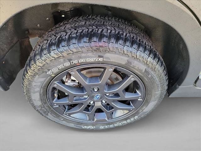 Used 2024 Subaru Crosstrek 2.5i Wilderness w/ Crosstrek Mirror Package AWD/4WD image 11