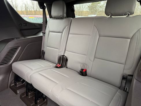 Used 2023 Chevrolet Tahoe LT AWD/4WD image 38