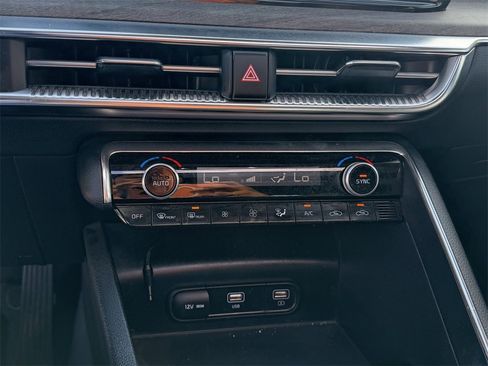 Used 2023 Kia K5 EX image 21