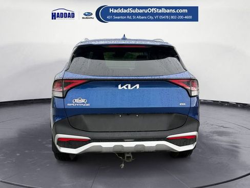 Used 2025 Kia Sportage EX AWD/4WD image 4