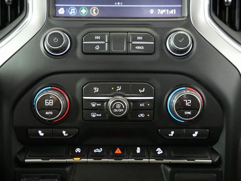 Used 2019 Chevrolet Silverado 1500 LT w/ Texas Edition image 23