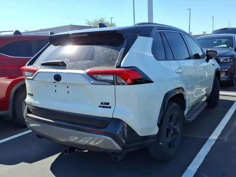 Used 2021 Toyota RAV4 XSE AWD/4WD image 4