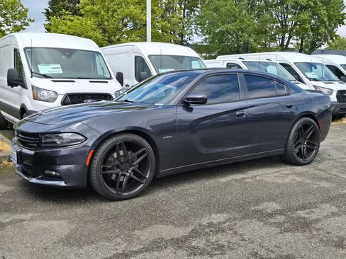 Used 2016 Dodge Charger R/T w/ Plus Group RWD image 1