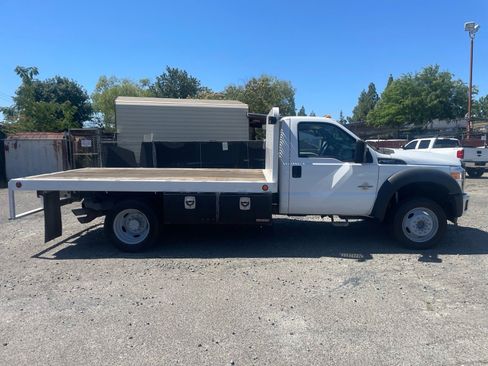 Used 2016 Ford F550 2WD Regular Cab Super Duty image 6
