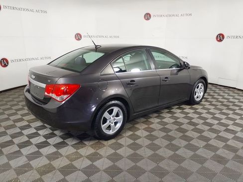 Used 2014 Chevrolet Cruze LT FWD image 4