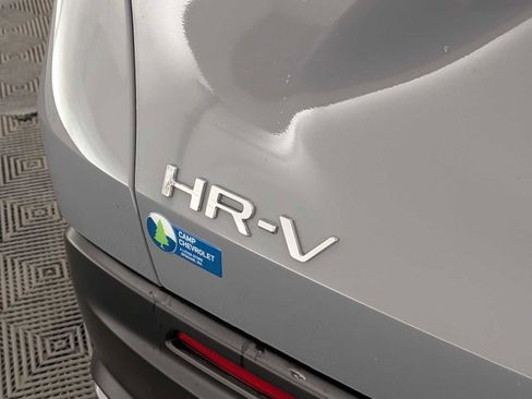 Used 2025 Honda HR-V Sport image 12