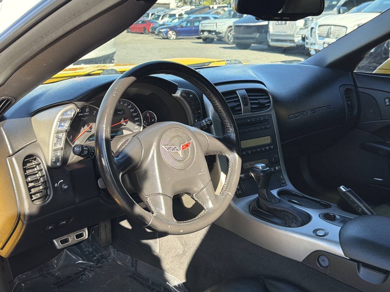 Used 2005 Chevrolet Corvette Coupe w/ Preferred Equipment Group RWD image 29