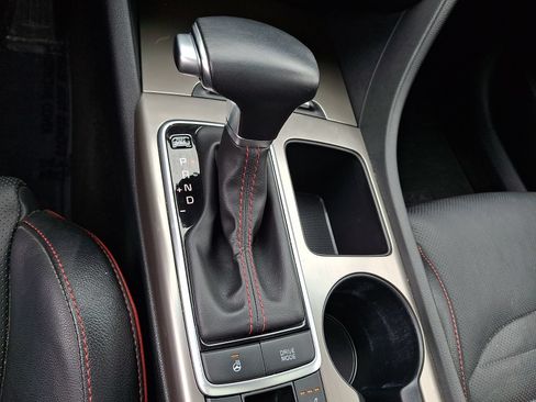 Used 2019 Kia Optima SX FWD image 16