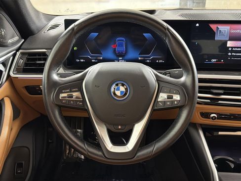 Used 2023 BMW i4 eDrive35 w/ Premium Package image 11