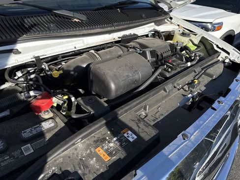 New 2024 Ford E-450 and Econoline 450 Super Duty w/ Driver's Safety Package image 25