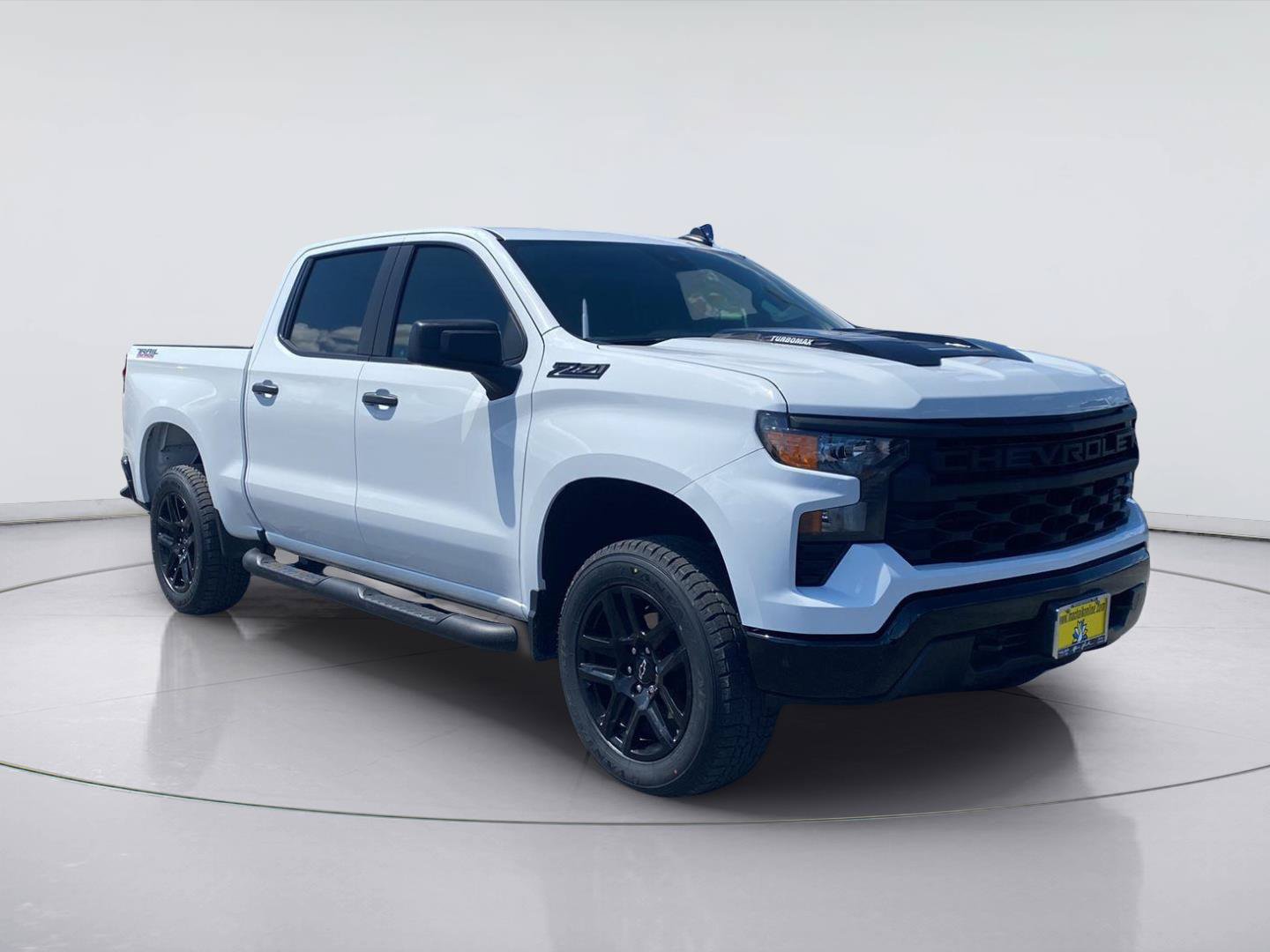 Used 2024 Chevrolet Silverado 1500 Custom Trail Boss w/ Turbomax Blackout Package AWD/4WD image 7