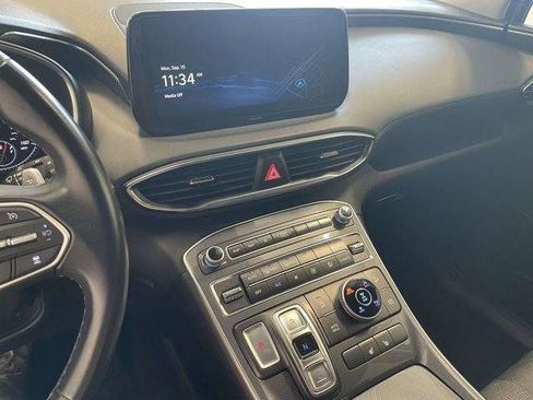 Used 2023 Hyundai Santa Fe SEL image 17