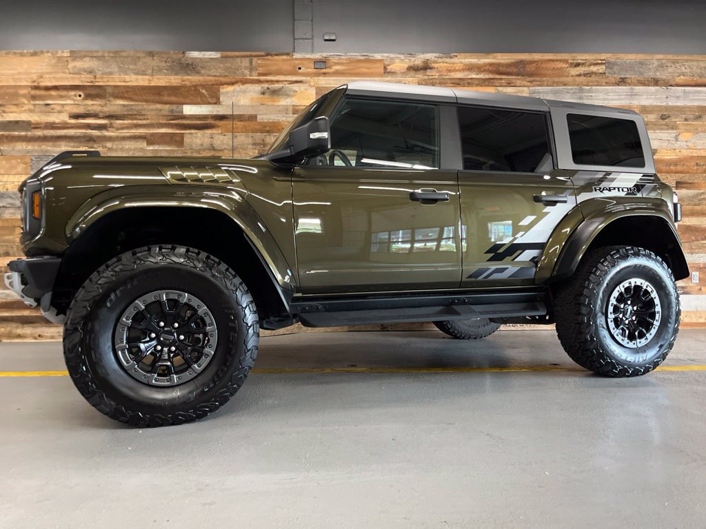 Used 2024 Ford Bronco Raptor w/ Interior Carbon Fiber Pack 6 AWD/4WD image 18