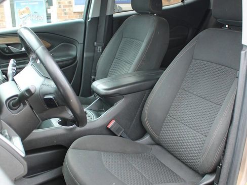 Used 2018 GMC Terrain SLE image 13