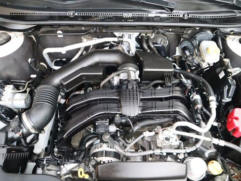 Used 2023 Subaru Outback Premium image 59