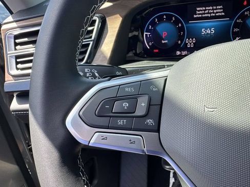 New 2026 Volkswagen Atlas SE FWD image 15