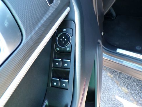 Used 2025 Ford Explorer ST-Line AWD/4WD image 11