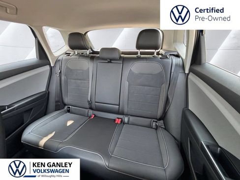 Used 2023 Volkswagen Taos SE w/ Black Wheel Package FWD image 20