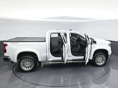 Used 2025 Chevrolet Silverado 1500 LT w/ Protection Package AWD/4WD image 62