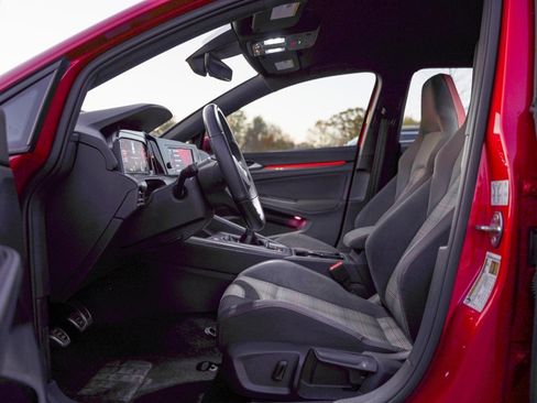 Used 2022 Volkswagen GTI S image 12