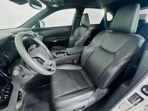 Used 2023 Lexus RX 350 Premium image 12