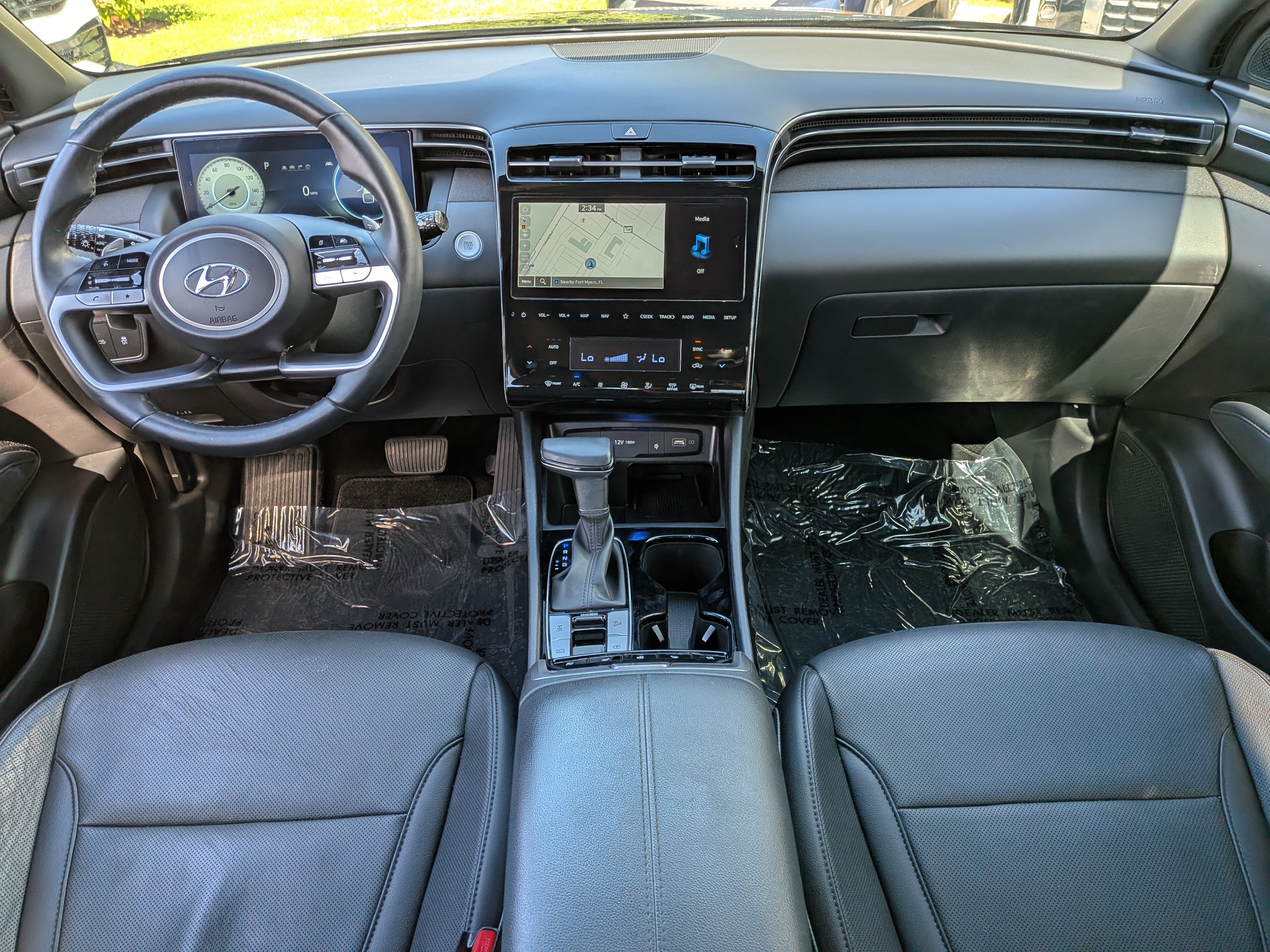 Used 2024 Hyundai Santa Cruz Limited AWD/4WD image 16
