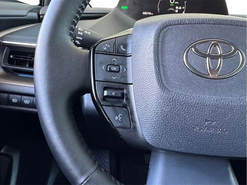 Used 2024 Toyota Prius XLE FWD image 14