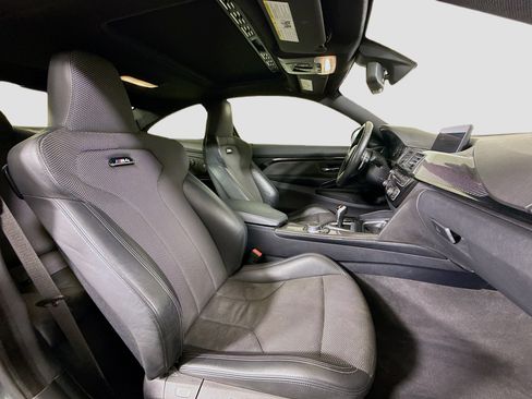 Used 2020 BMW M4 Coupe w/ M Driver's Package image 27