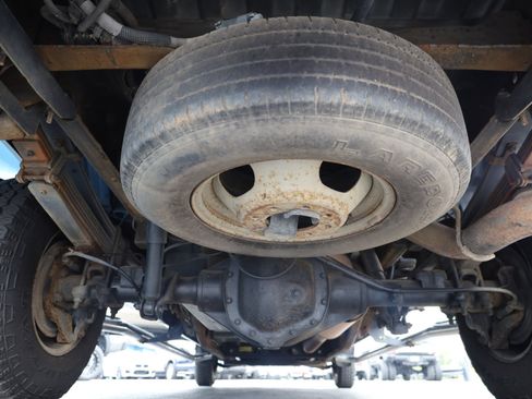 Used 2005 Chevrolet Silverado 3500 LT w/ Heavy-Duty Power Package image 17