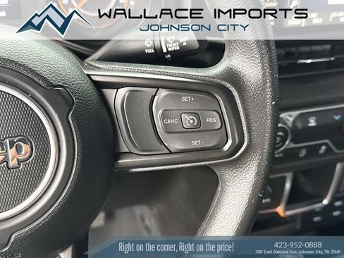 Used 2024 Jeep Gladiator Sport image 30