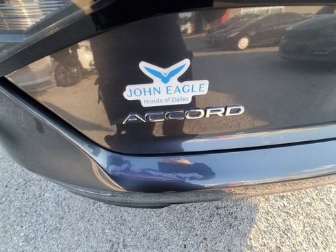 Used 2024 Honda Accord EX image 10