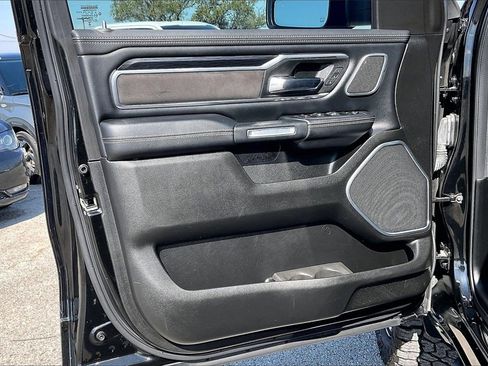 Used 2023 RAM 1500 Laramie image 17
