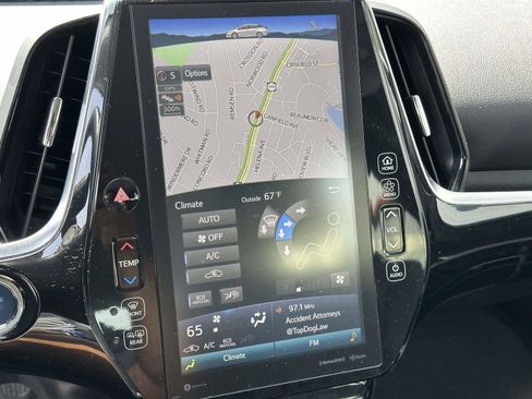 Certified 2021 Toyota Prius Prime XLE FWD image 22