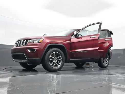 Used 2021 Jeep Grand Cherokee Limited AWD/4WD image 35