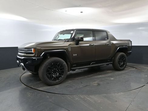 New 2025 GMC Hummer EV 2X image 8