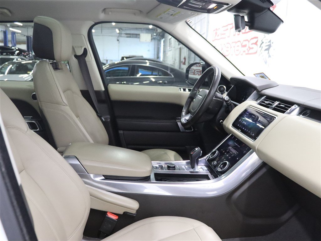 Used 2018 Land Rover Range Rover Sport HSE AWD/4WD image 33